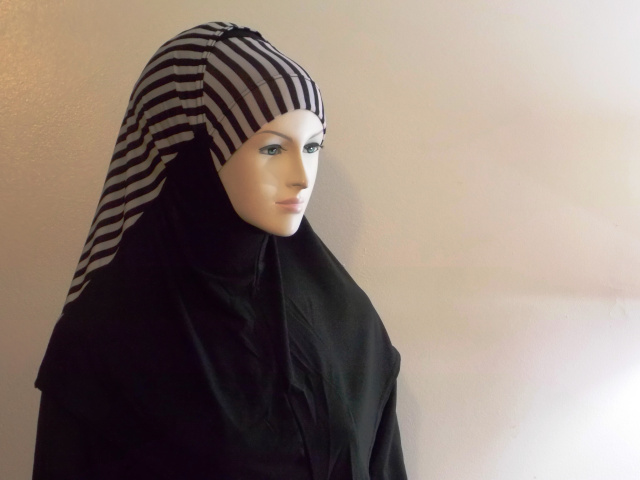 Black double striped style 2 piece hijab 6